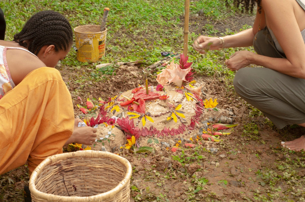Earth Wisdom Reflections: How to Connect with Ancient Nature Rituals in Modern Life - Earth Wisdom Collection