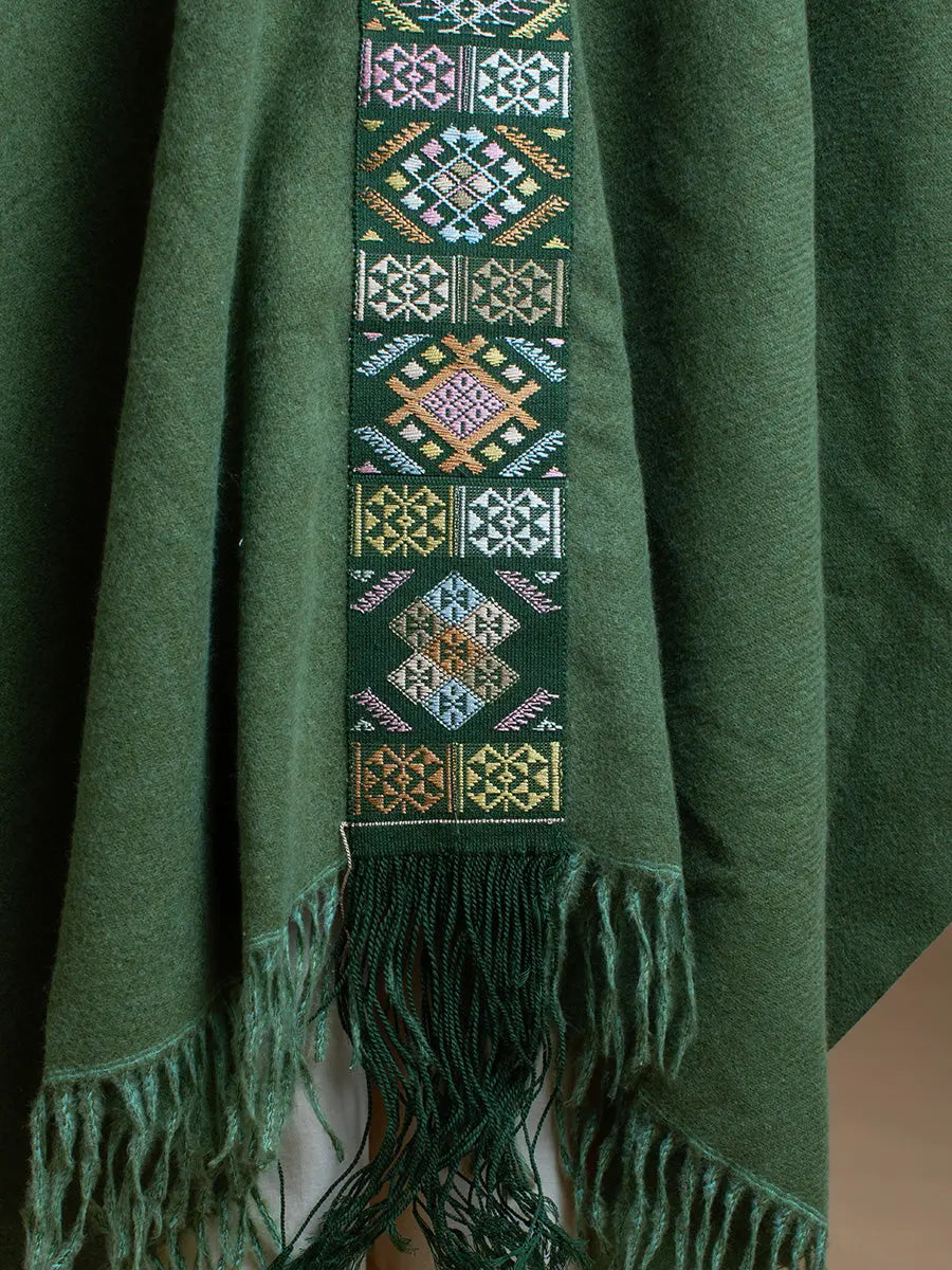 Himalayan Poncho Jade Garden Earth Wisdom Collection Poncho