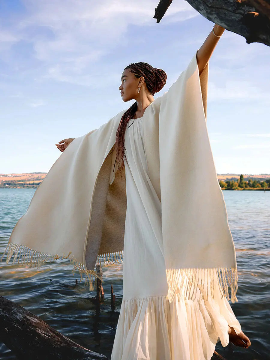 Himalayan Poncho El Camino Earth Wisdom Collection Poncho