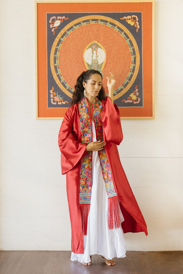 model dancing in kimono